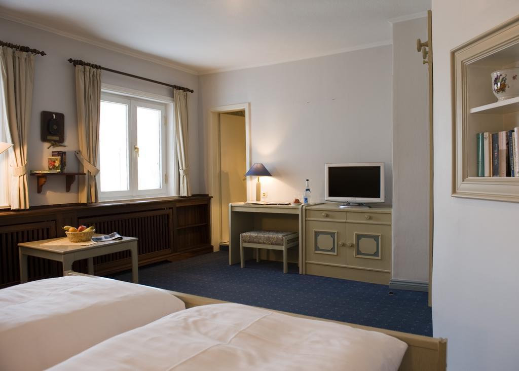 Hotel Friesenhof Wenningstedt-Braderup Pokoj fotografie