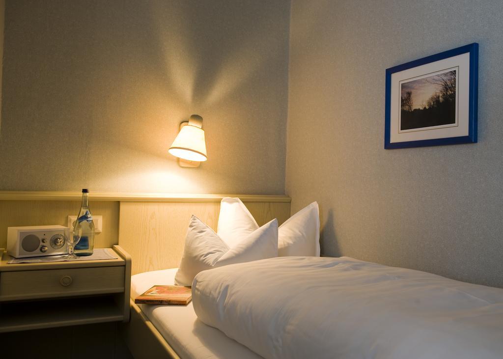 Hotel Friesenhof Wenningstedt-Braderup Pokoj fotografie